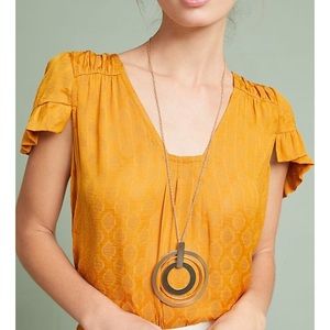Maeve Anthropologie Hailey Flutter top in Gold